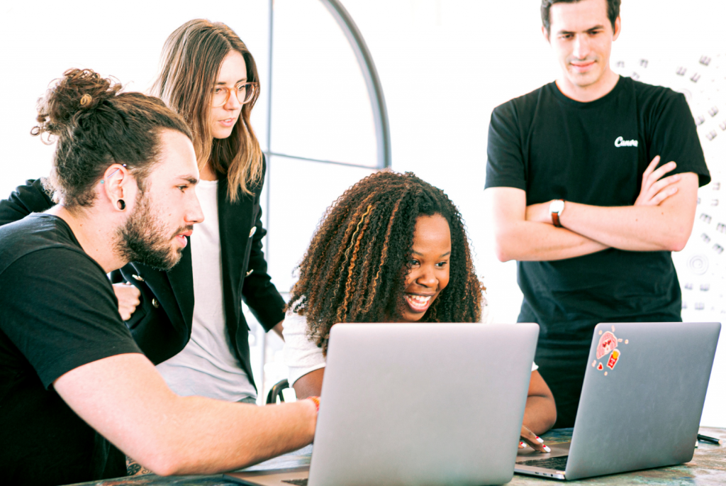 Skilled Independent Visa (Subclass 189) 1 Young professionals at a laptop – Skilled Independent visa (subclass 189)